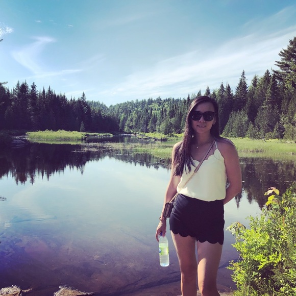 Meet your posher, Sandy! - Picture 9 of 10